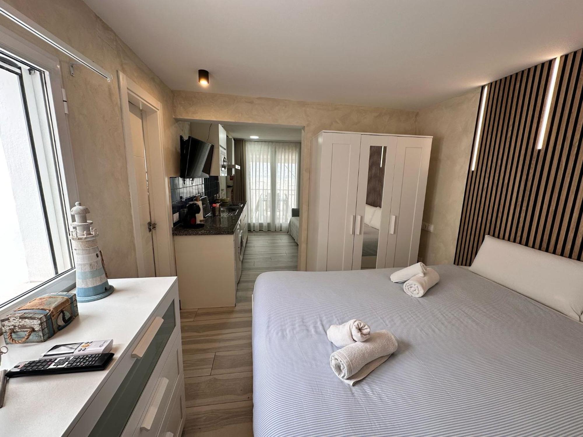 Playa Carihuela Apartamentos El Carmen Torremolinos Eksteriør billede