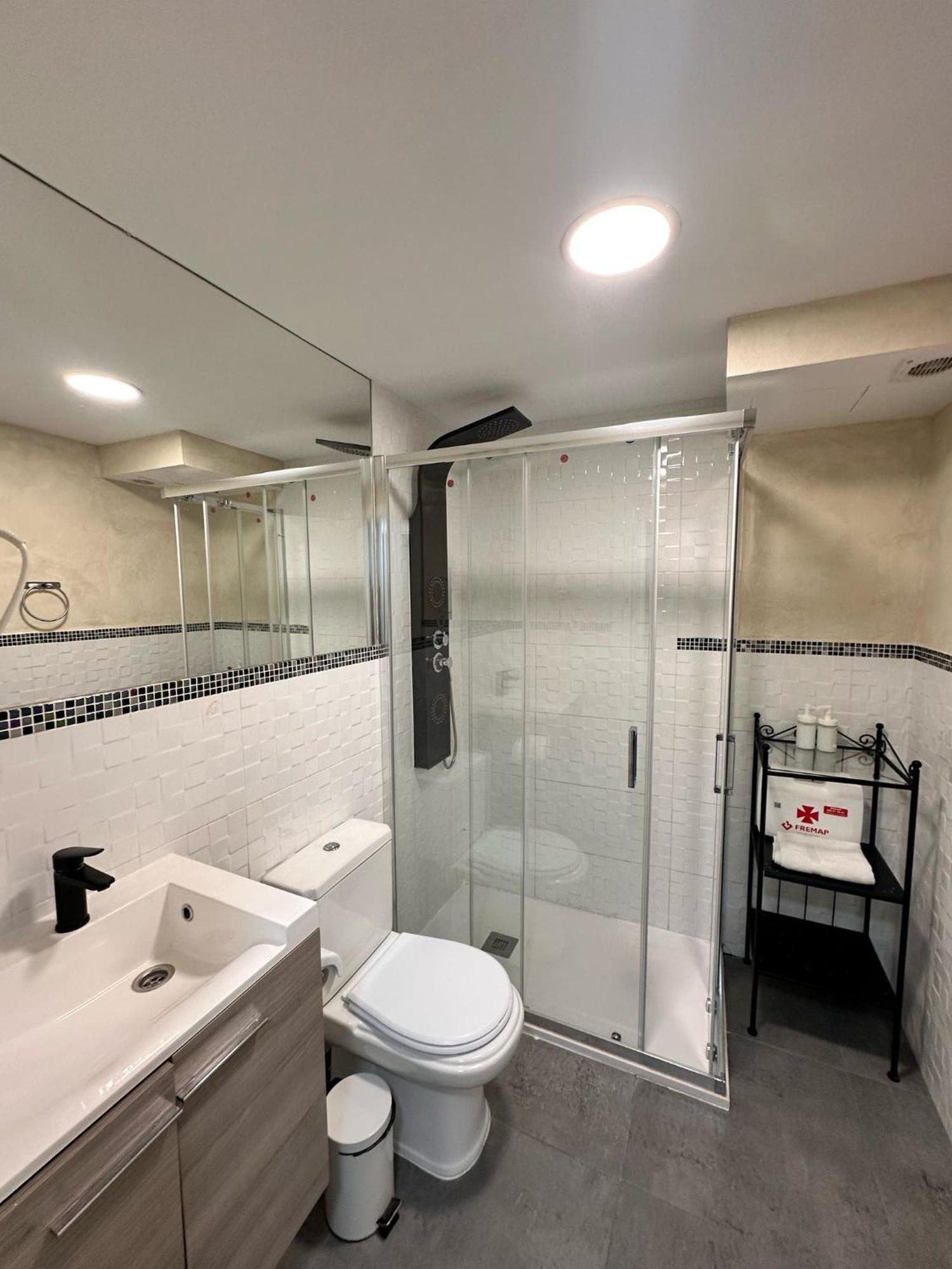 Playa Carihuela Apartamentos El Carmen Torremolinos Eksteriør billede